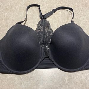Victoria’s Secret bra 36DDD with front closure new without tags